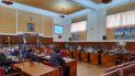con distintas presidencias definidas, continuna las comisiones constituvas en el concejo deliberante