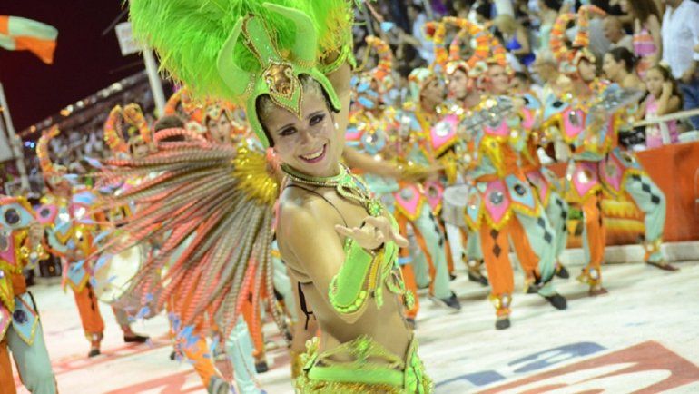 Elaboran protocolos para un Carnaval con 6 u 8 mil espectadores por noche