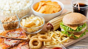 ¿Existe alguna relación entre el consumo de comida rápida y el riesgo de demencia?