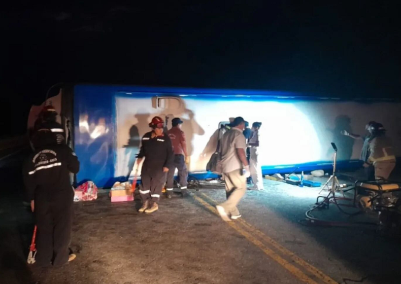 Tragedia en Salta: 3 personas murieron y hay 15 heridos