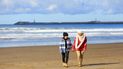 miles de turistas disfrutan el fin de semana extra largo en mar del plata