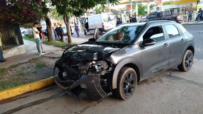 Paraná: terrible accidente a la salida de una estación de servicios
