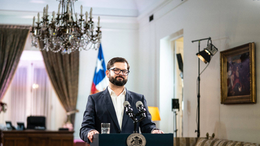 Gabriel Boric realizó 5 cambios en el gabinete chileno para relanzar su gobierno